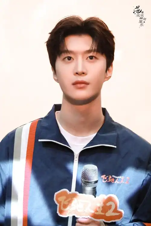 #范丞丞厉小海#