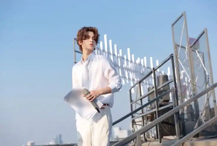 黄明昊绿洲更新