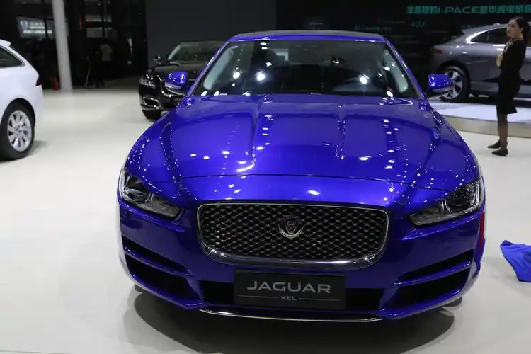 捷豹汽车怎么样,捷豹汽车怎么样?适合女生开吗