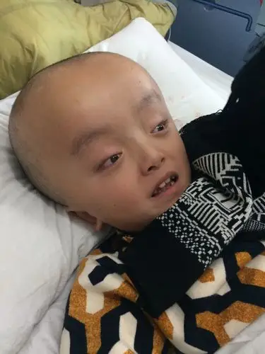 救救我可怜的孩子吧