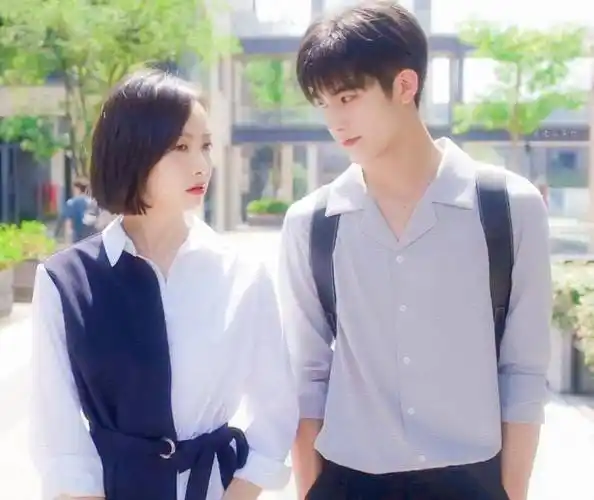 《下一站是幸福》后,宋茜再搭档小清新男神,男主颜值不输宋威龙_罗云