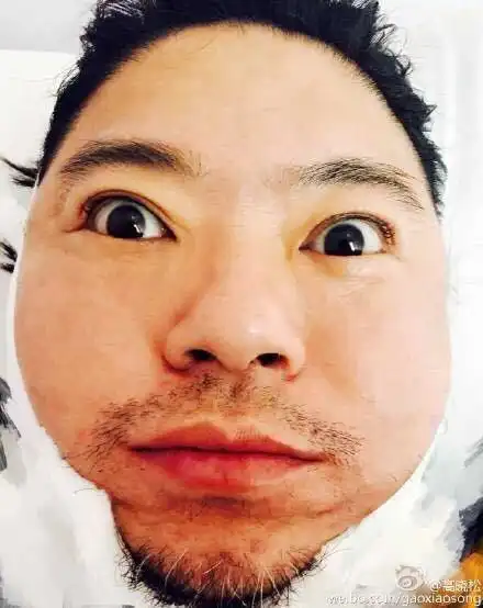 你有哪些很丑却愿意示人的照片?