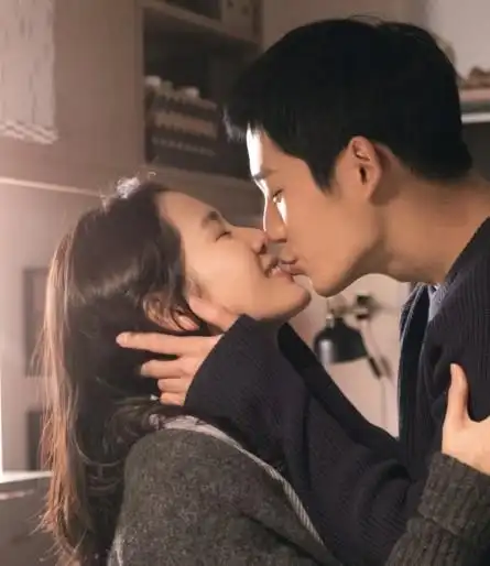 孙艺珍丁海寅经常请吃饭的漂亮姐姐播出更新时间