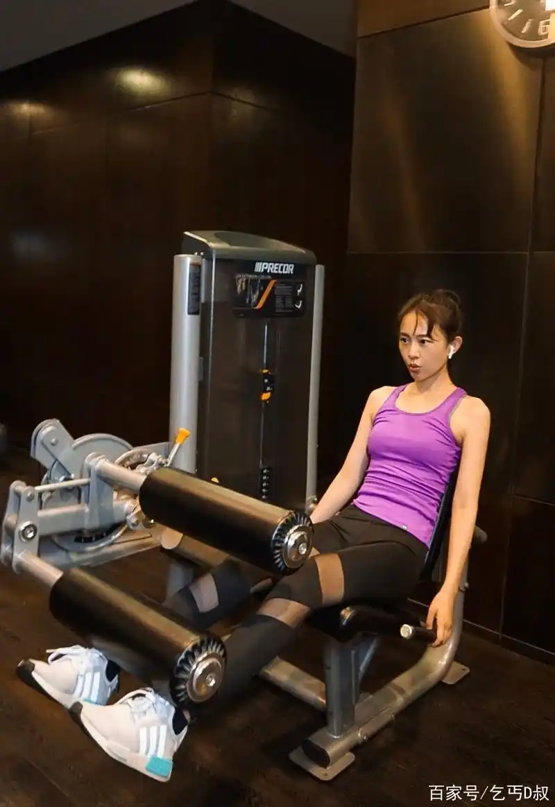 女明星健身照:第一期『孙耀琦』