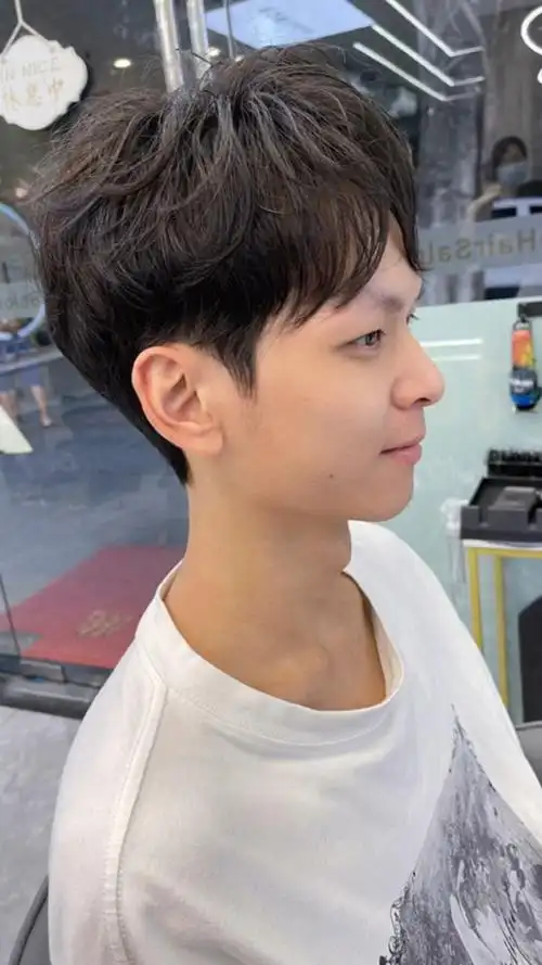 纹理烫  #男士烫发  #男士发型设计  #东圃男士发型设计