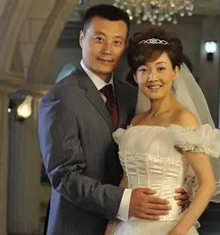 牛莉结婚了吗 牛莉老公个人资料及 近况和图片