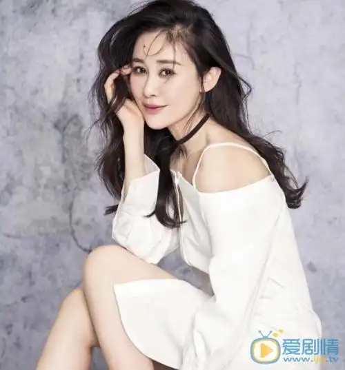 周扬经纪人是谁怎么联系周扬肖像代言明星代言报价