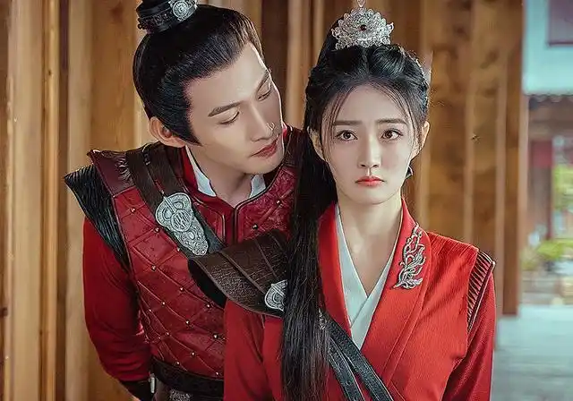 由张彬彬和徐璐主演的《月歌行》,杀青一年多之后终于播出了,12月15日