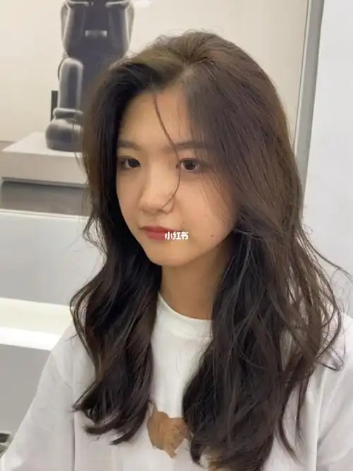 免打理气垫烫2021最火减龄懒人烫圆脸发型