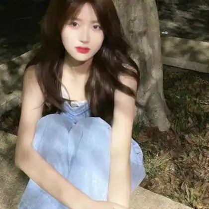 女生头像真人阳光 高清阳光甜美的可爱女生头像图片_女生头像_头像屋