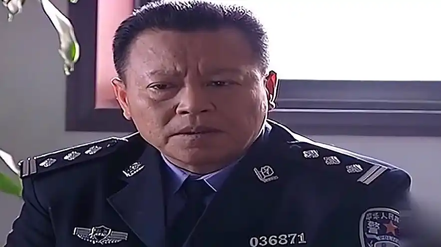 神圣使命:市长找吴达功谈话,匕首事件对他很不利,难受啊!