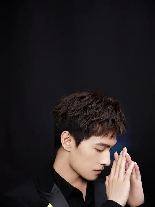 杨洋- 堆糖,美图壁纸兴趣社区