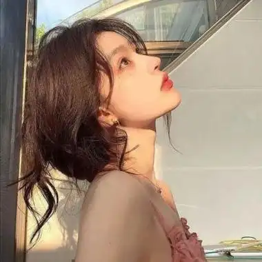 最新版超级好看的绝美氛围感女头 超好看的真人有气质的美女头像_女生