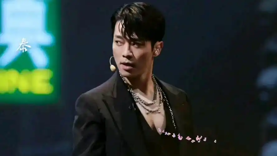 张栋梁跳舞#饿狼传说