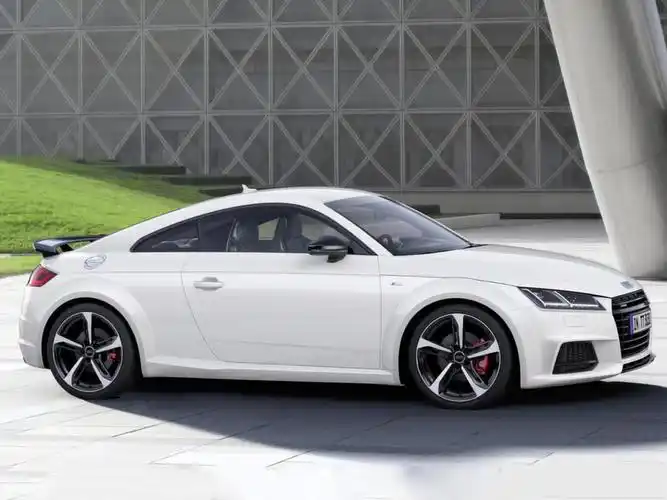 2017款奥迪tt双门coupe s line competition