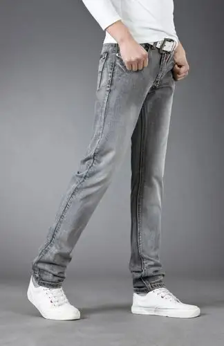 求几张灰色雪花牛仔裤的图片