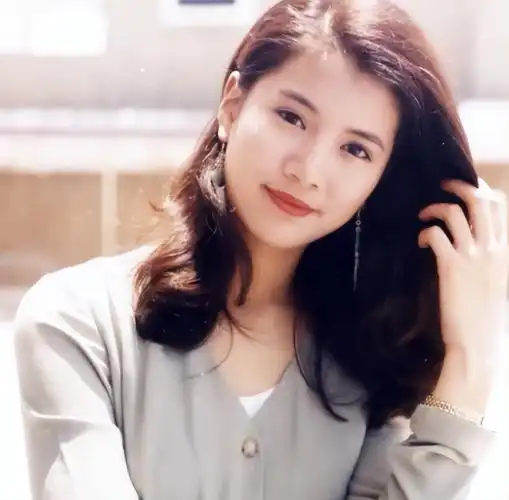 郭晶晶的面相哪里旺夫("天生富贵相"的10位女明星,个个一脸福气,个个