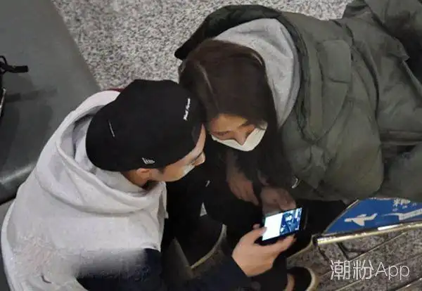 张艺兴的助理是谁 网曝疑似是他的表姐