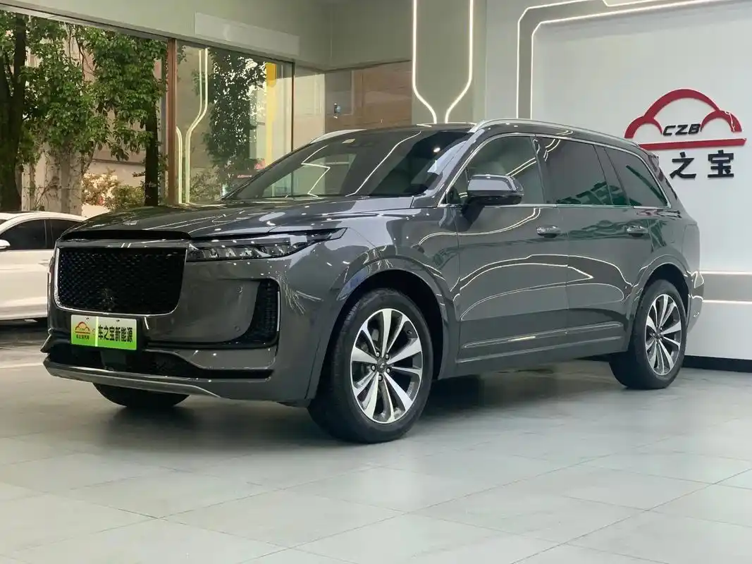 【车辆名称】2020款 理想one 增程