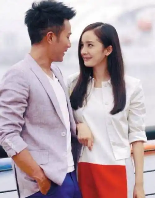 透过杨幂的婚姻看本质,娱乐圈绝对不会空穴来风,狗仔还是有用的