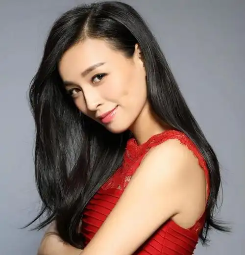 曾经的"酒窝美女"张庭,一步步走到如今,到底是谁的错?