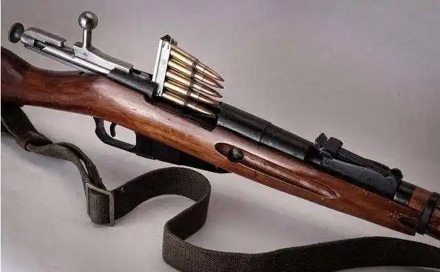 并非98k换皮,莫辛纳甘更善远程_狙击枪