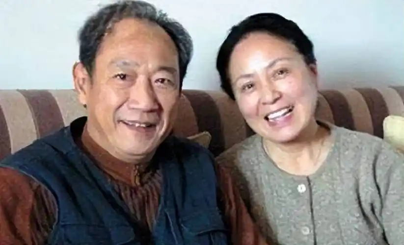 李志舆病逝不到一年,遗孀洪融的选择令人泪目_潘虹_教学_表演