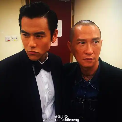 一些彭于晏的合照