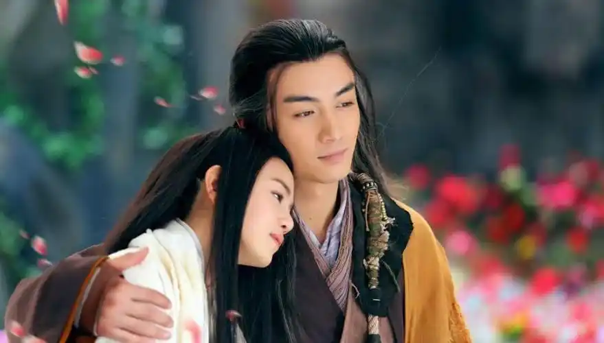 新《神雕侠侣》杨过剧照 陈晓跨年龄饰演