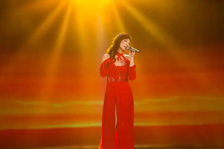 林忆莲再临湖南卫视跨年 "歌王"带你重温《歌手》经典现场