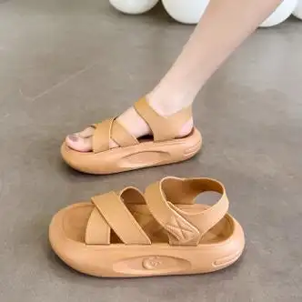 鞋靴>时尚女鞋>女士凉鞋>其它女士凉鞋>ebrukmare>ebrukmare森马同品