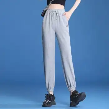 珝嬛运动裤女夏季薄款冰丝女裤2021新款大码宽松束笼裤子九分休闲裤女