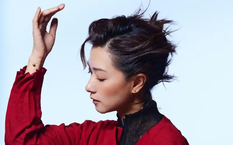 【万茜】费加罗11月刊封面花絮