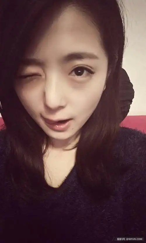 晒自己女友照片,大家快来