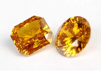 焦作华晶钻石有限公司加工后的黄色钻石