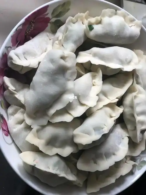 小葱肉馅饺子09