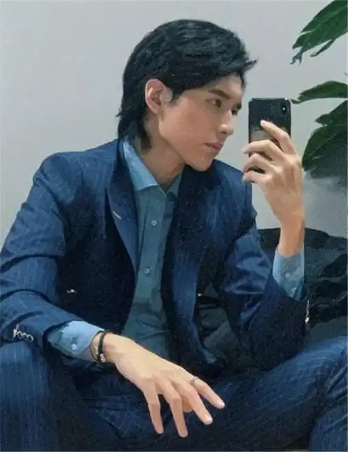"最帅高中生"身高192,拿下中戏中传双料第一,真"宝藏男孩"