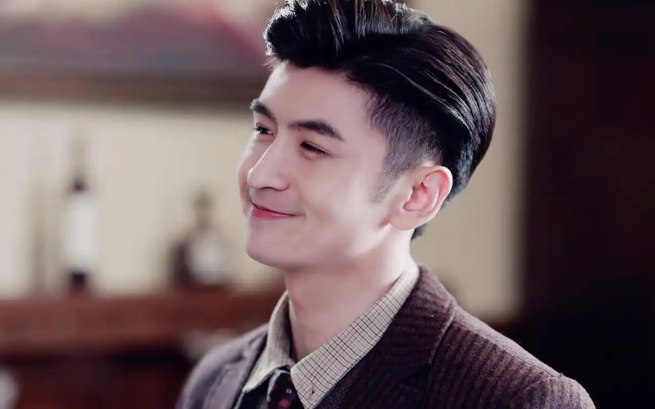 【张云龙|乔楚生】乔四爷的笑容混剪 完美狙击你的心|高糖治愈|进来一