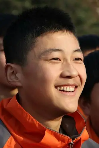 最美2020! 写美篇迎接笑容灿烂的2020! 平安,健康,快乐! 最美笑脸!