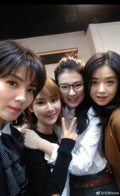 欢乐颂五美做发型5缺1杨紫蒋欣美颜过度2