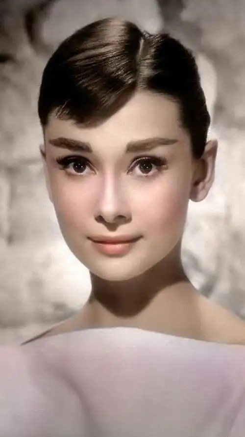 奥黛丽赫本经典图片高清 奥黛丽赫本绝美照片 - 网络编辑之家