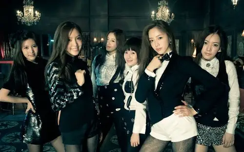 求图中t-ara各成员名字.按顺序 谢谢!