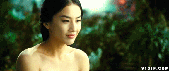 美女黄圣依性感动态图:黄圣依