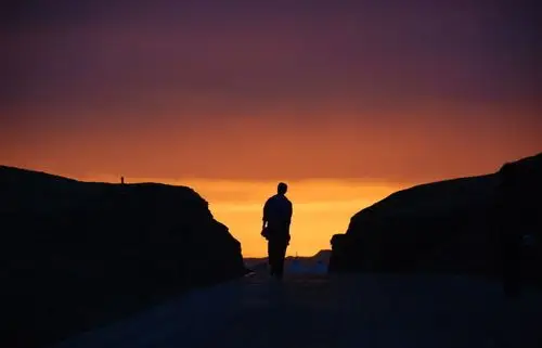 一个人的黄昏【情感美文】 - 白石秋水 - 白石秋水