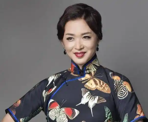 金星开秀吐槽空姐语言犀利_谢贤金星秀_王祖蓝模仿金星 百变大咖秀