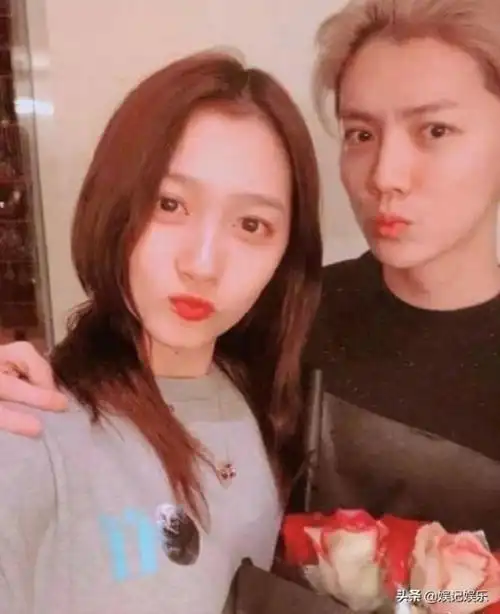 关晓彤男朋友关晓彤再晒两人甜蜜生活照