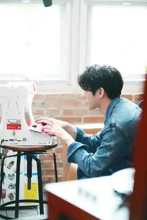 19977615 行程70  长沙7615北京蔡徐坤工作室无惧议论