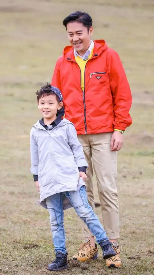 蔡国庆与儿子蔡轩正