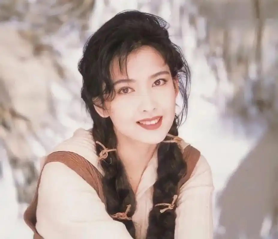 周慧敏最绝老照片这些你肯定没看过