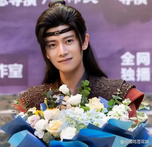 任嘉伦新剧烈焰刚开播就一星二星满屏飘到底哪里出了问题